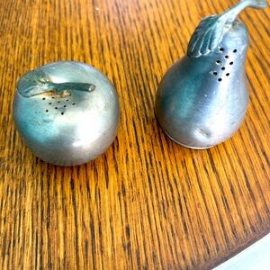 Pepper Shakers web Pewter #1125 Apple/pear with stoppersVintage